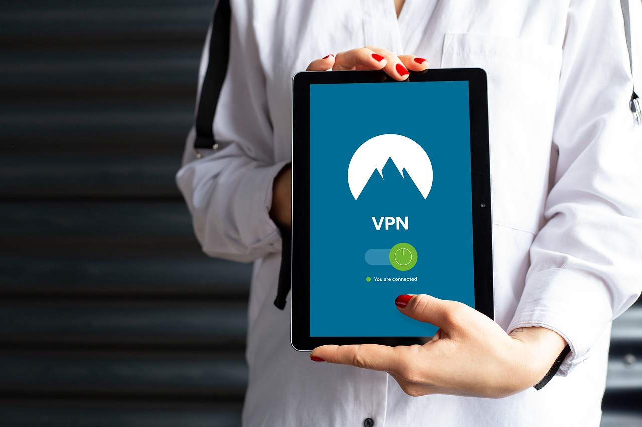 VPN, keamanan online, privasi internet